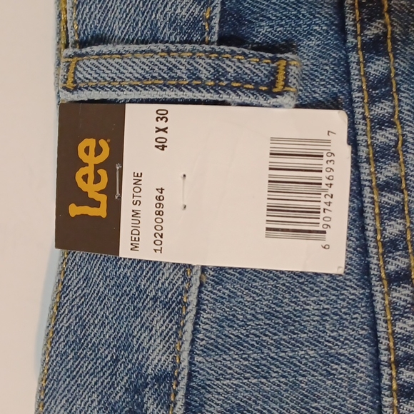 NWT Lee Men's Regular Fit Straight Leg Medium Stonewash Blue Denim Jeans - Picture 9 of 16